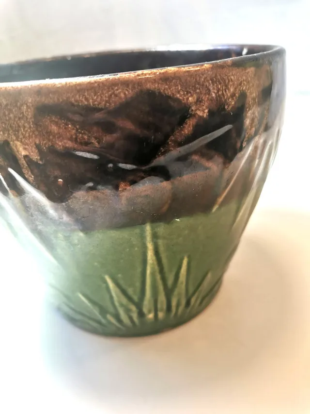 Planter Roseville Robinson Ransbottom Sun and Moon Vintage image indicator(8)