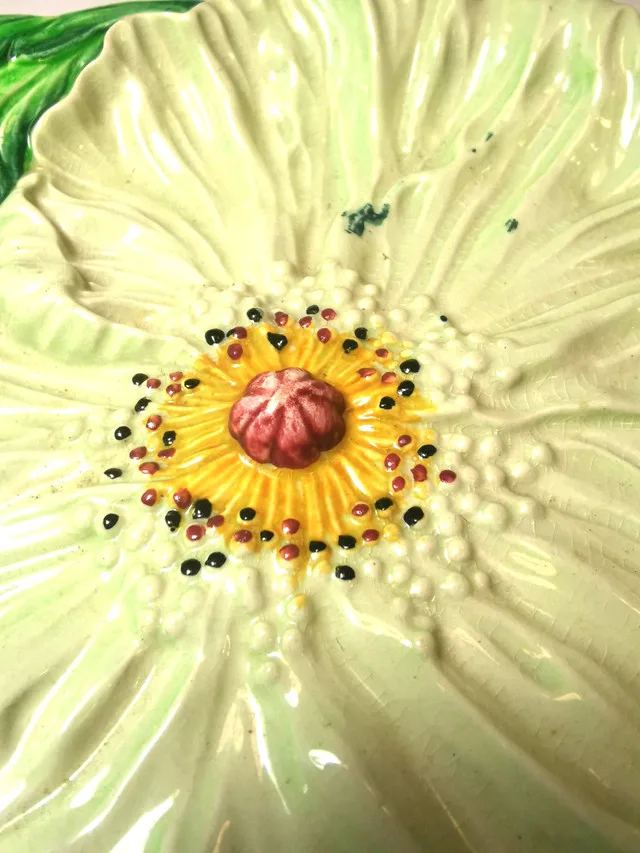 Carlton Ware Yellow Poppy Dish image indicator(7)