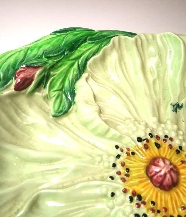 Carlton Ware Yellow Poppy Dish image indicator(8)