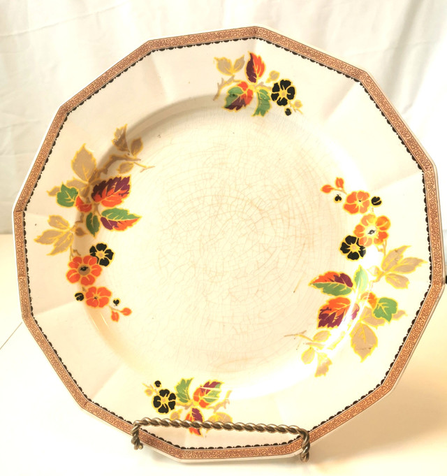 Myott Sons England Botanical Plate w/ Stand