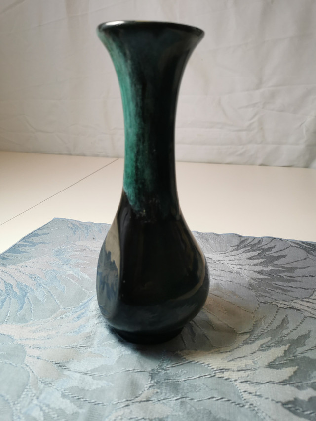 Vase Cool Green and Black 1970s Vintage Flat Face One Side H 8.7 - photo 2