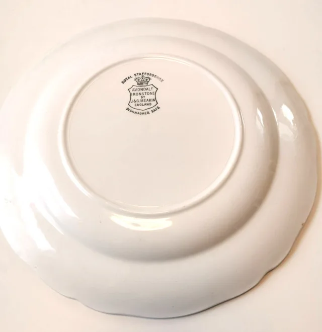 Vintage Plate Holder with 3 Royal Staffordshire image indicator(10)