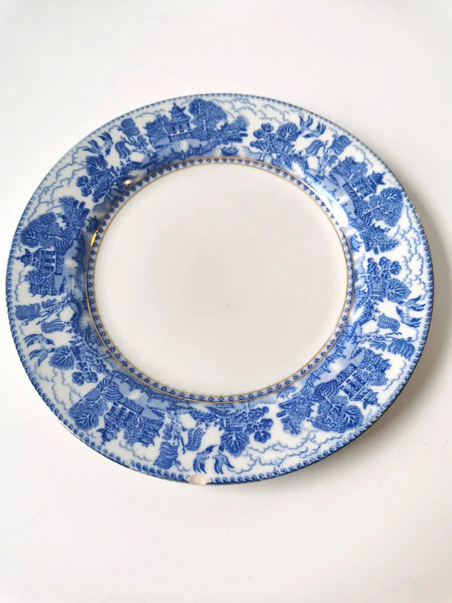 Collector Plates Four- Two Japanese, Two English Vintage image indicator(8)