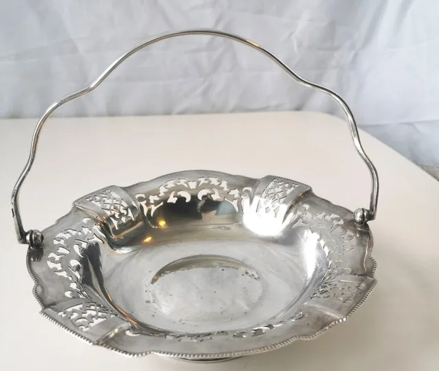 Display Dish Fruit Silver Plated Vintage image indicator(9)