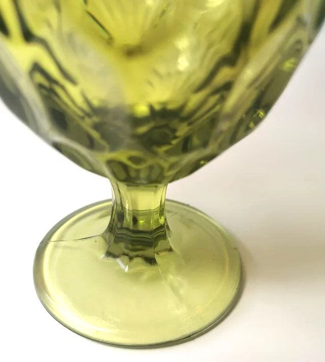 Fenton Art Glass Colonial Green Thumbprint Vase Vin image indicator(5)