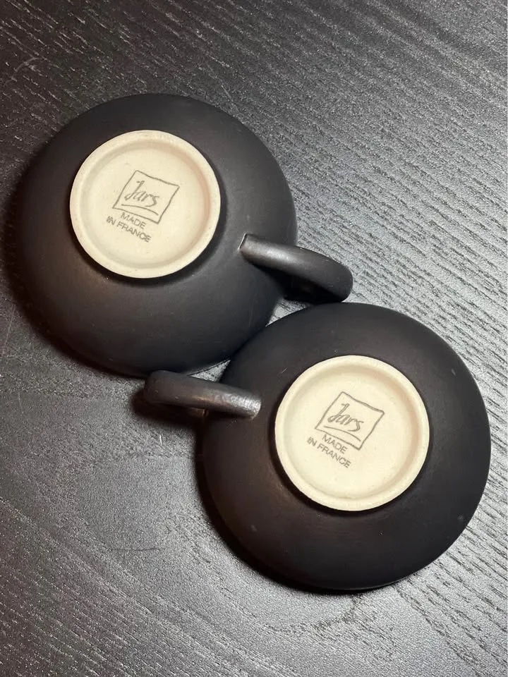 Pair of Jars France Samoa Vert coffee or tea cups image indicator(5)