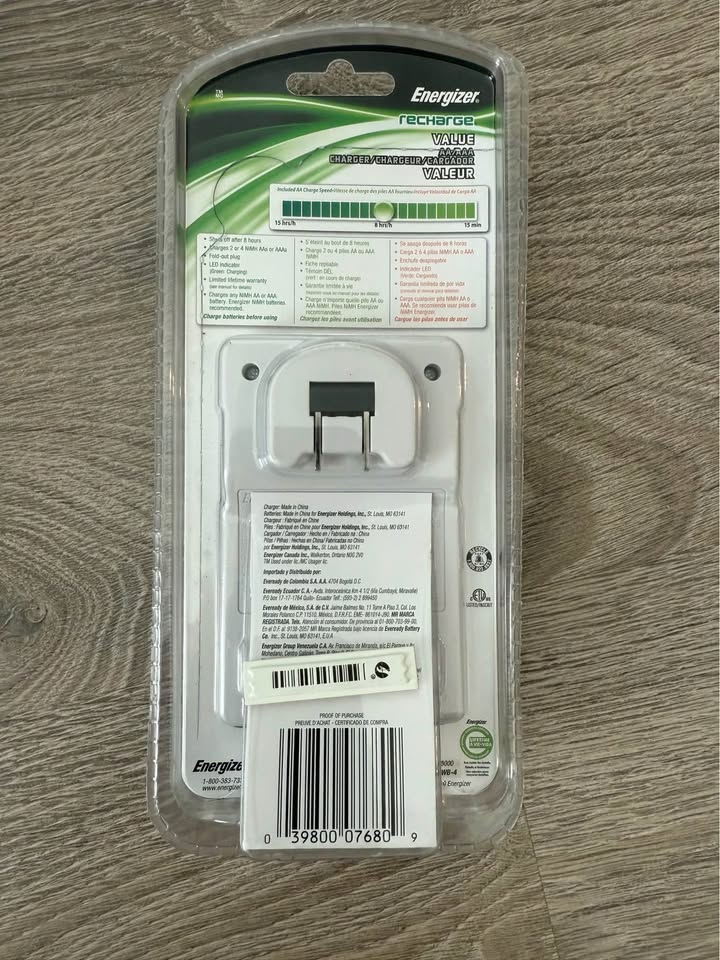 Energizer Recharge Value Charger - photo 2