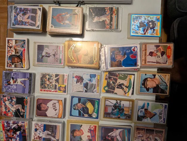 Baseball Cards - Michael Jordan, ken Griffey jr and more image indicator(2)