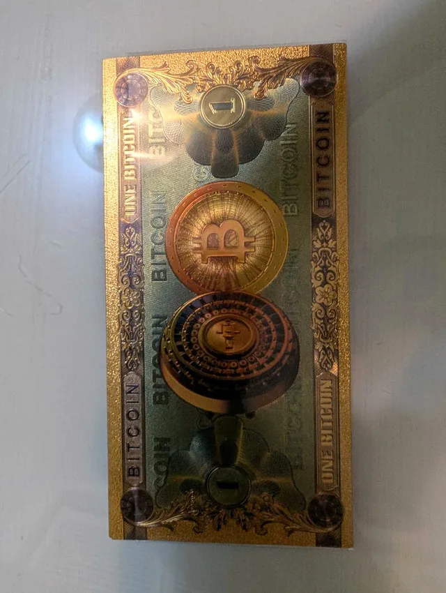 Bitcoin Gold Foil Bill image indicator(2)