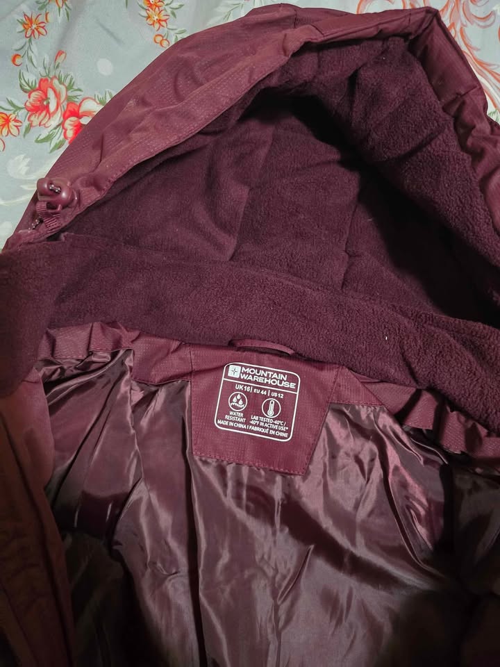 Heavy winter Womens Insulated Jacket- Size L 🥕🥕 - photo 3