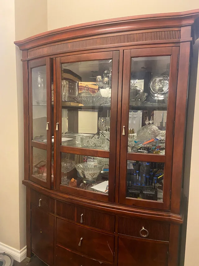 Hutchen Buffet Display thumbnail