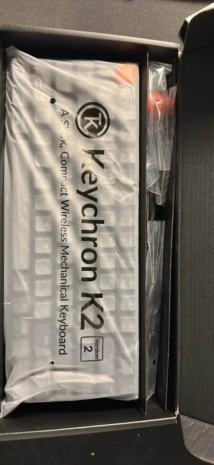 Keychron K2 V2 - *NOT* Hot-Swap- White LED Plastic Frame image indicator(2)