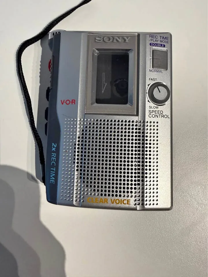 Vintage Sony TCM-200DV Cassette Voice Recorder thumbnail