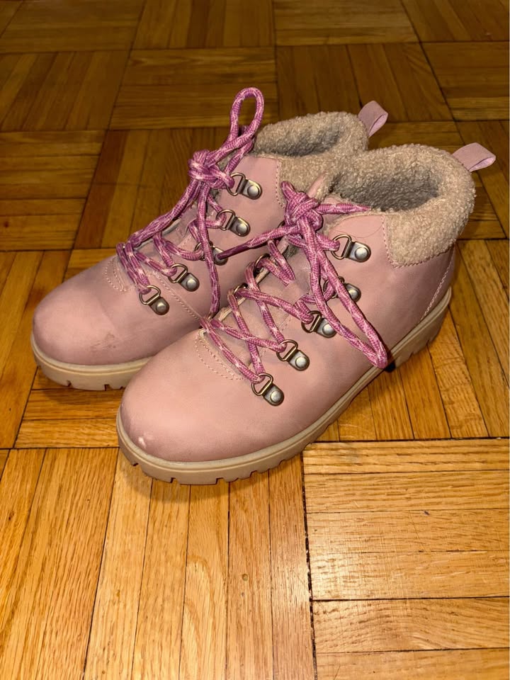 Girl’s Hiking Boots Size 3 - photo 2