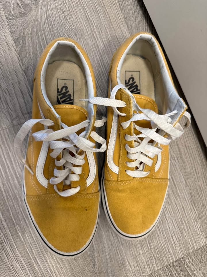 Vans Yellow and White Old Skool Sneakers Size 10 - photo 2