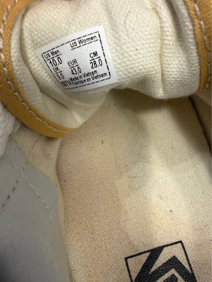 Vans Yellow and White Old Skool Sneakers Size 10 - photo 4