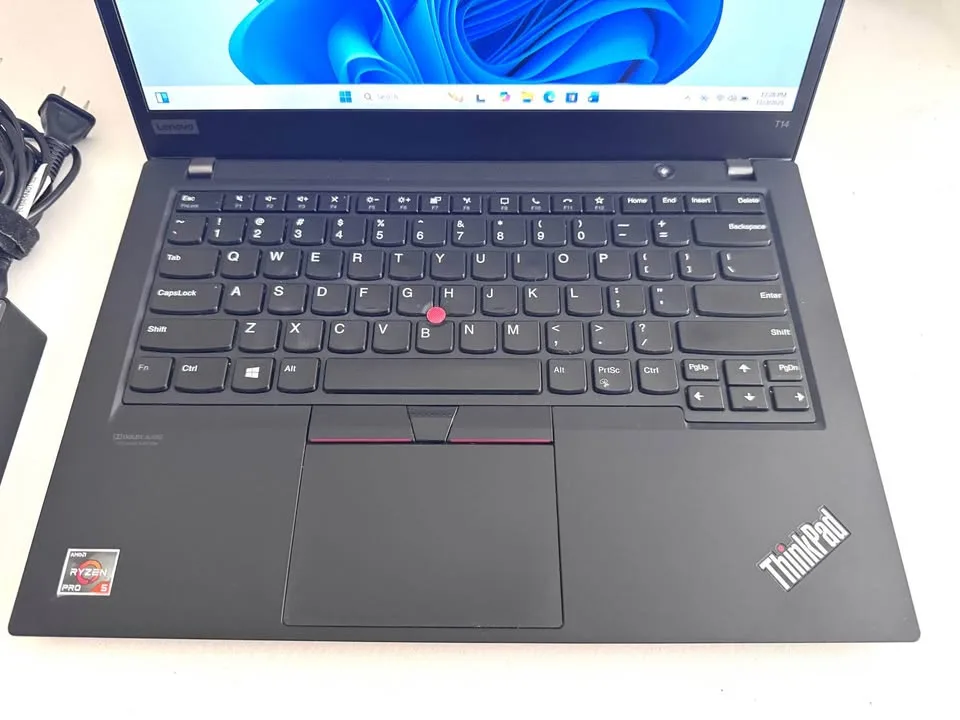 Lenovo T14-R5/32GB RAM/256GB/Win 11 Laptops image indicator(2)