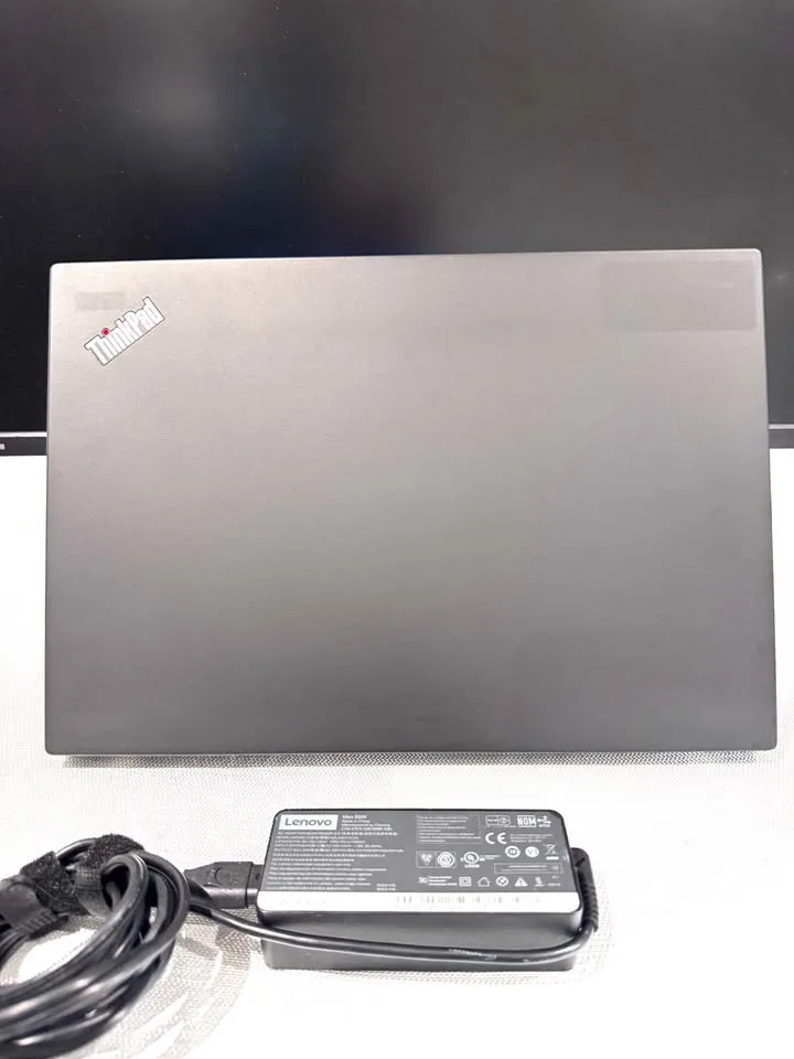 Lenovo T14-R5/32GB RAM/256GB/Win 11 Laptops image indicator(9)