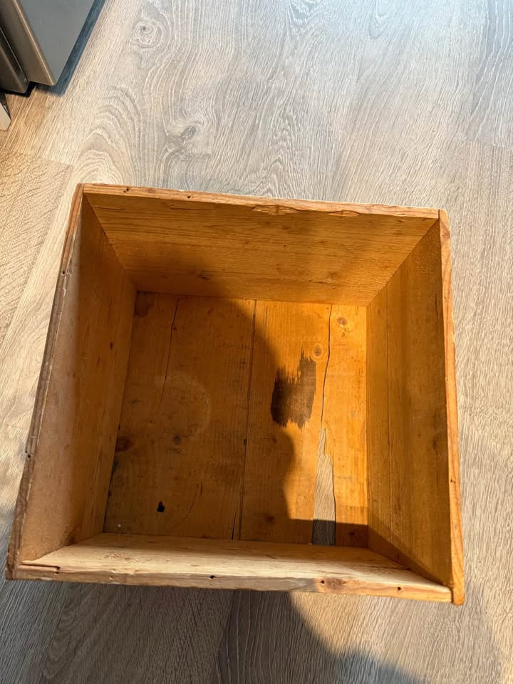 King William IV Blended Scotch Whisky Vintage Wood Case - photo 5