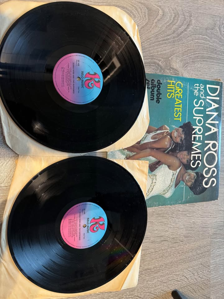 Diana Ross And The Supremes - Greatest Hits - photo 4