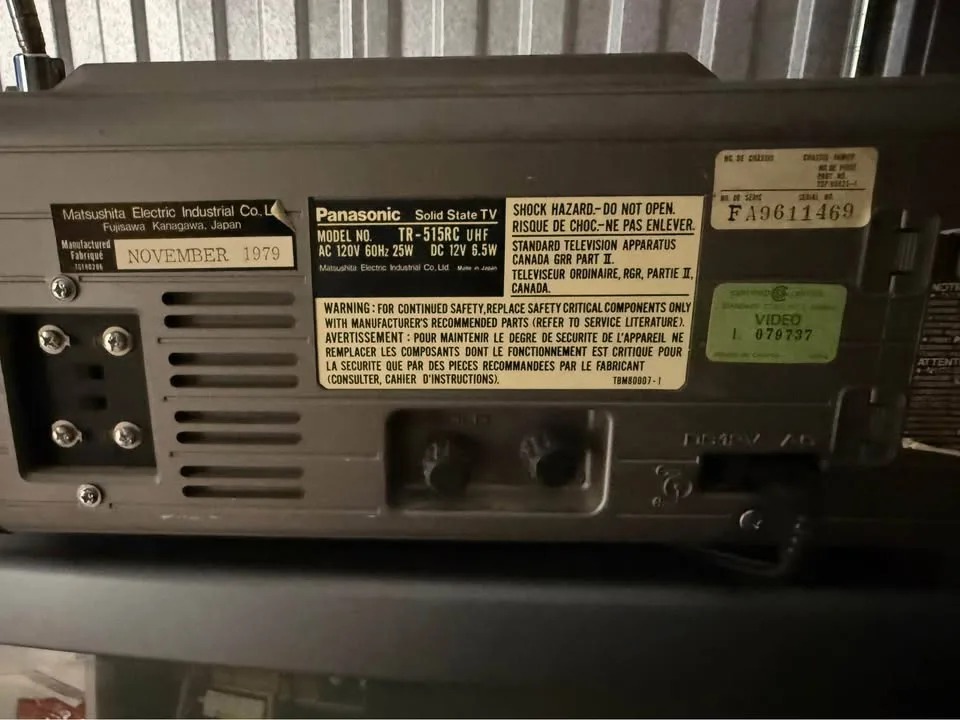 Panasonic Solid State TV Model TR-515 1979 Portable image indicator(7)