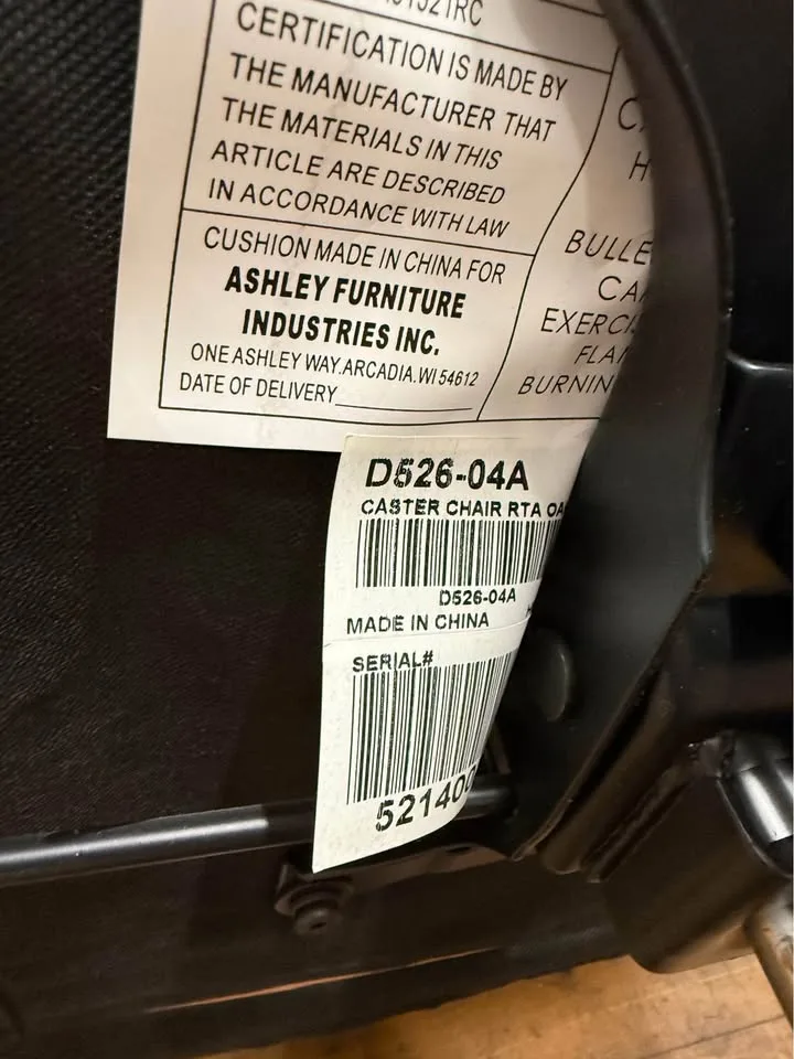 Ashley Oak caster chair image indicator(4)