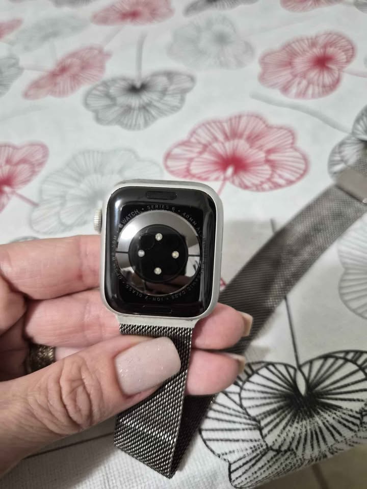 Apple watch series 6 40mm - photo 5