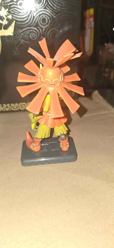 Zelda Majora's Mask Skull Kid Figurine (No Game) - photo 3