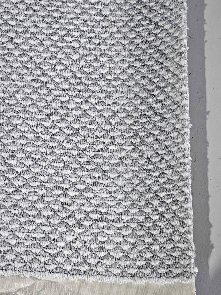 Carpet piece 8ft7 X 7ft9