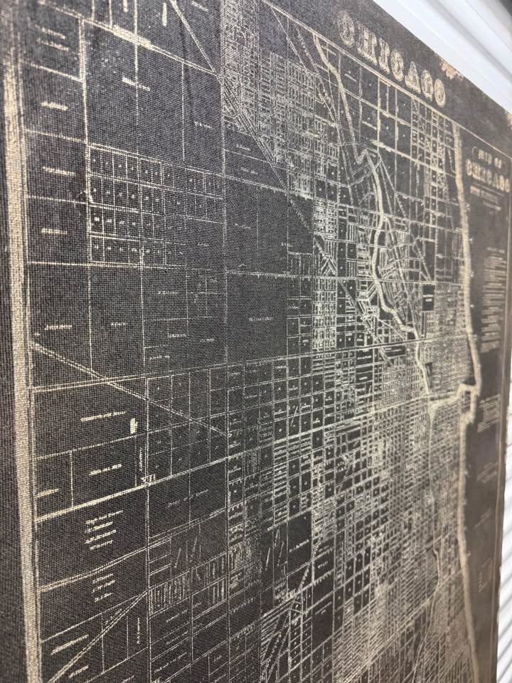 Large Vintage Chicago Map Canvas – 48x60 - photo 3