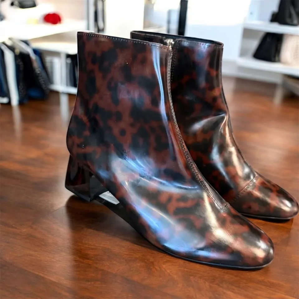 New boots Zara image indicator(2)