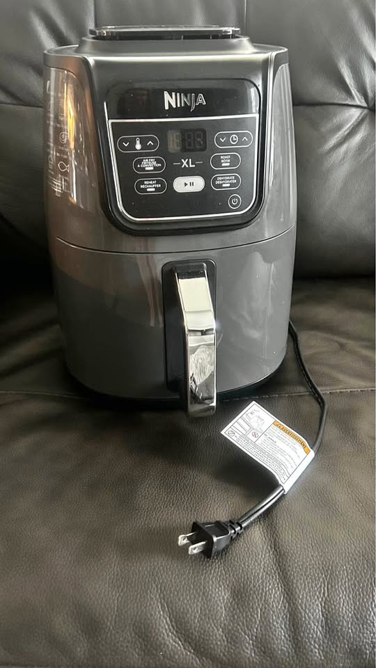Ninja Air Fryer XL, Grey, 1750W, AF150WMC, 5.5-qt, nonstick