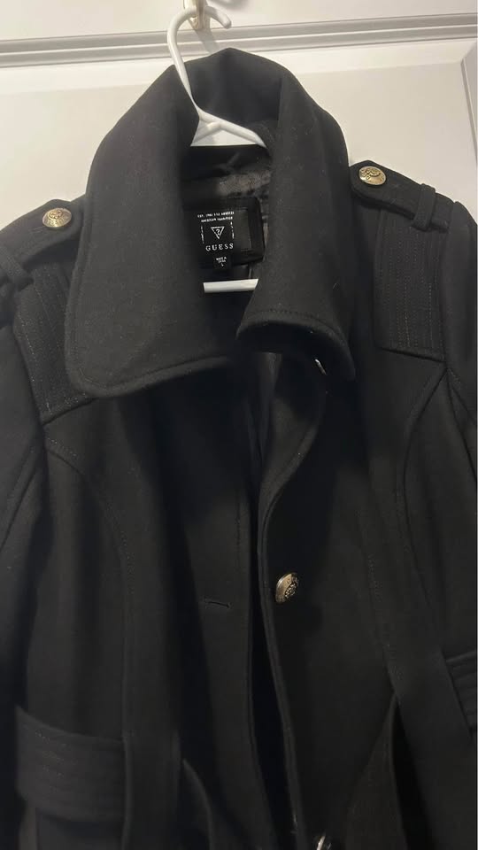 Guess Coat Size L - photo 3