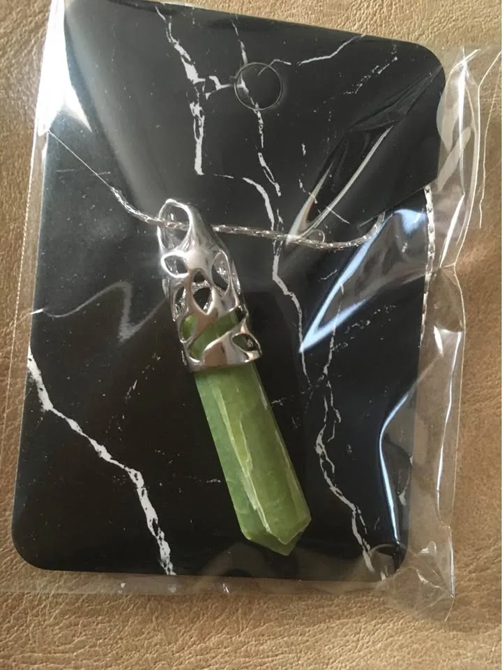 Stone pendant on chain image indicator(7)