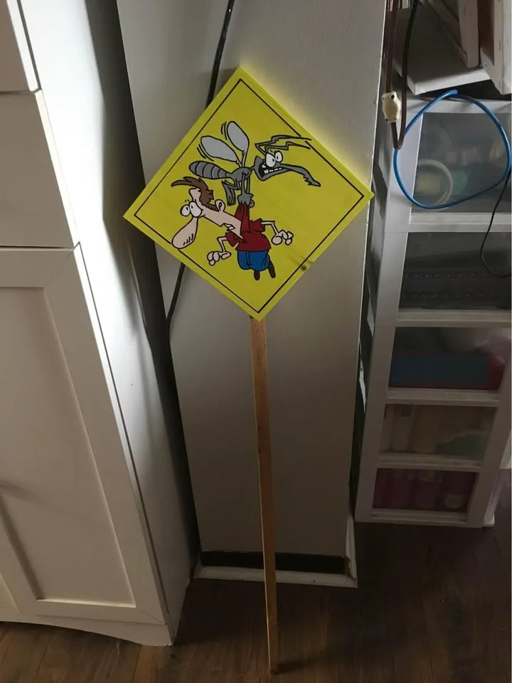 Beware of mosquitoes yard sign image indicator(2)
