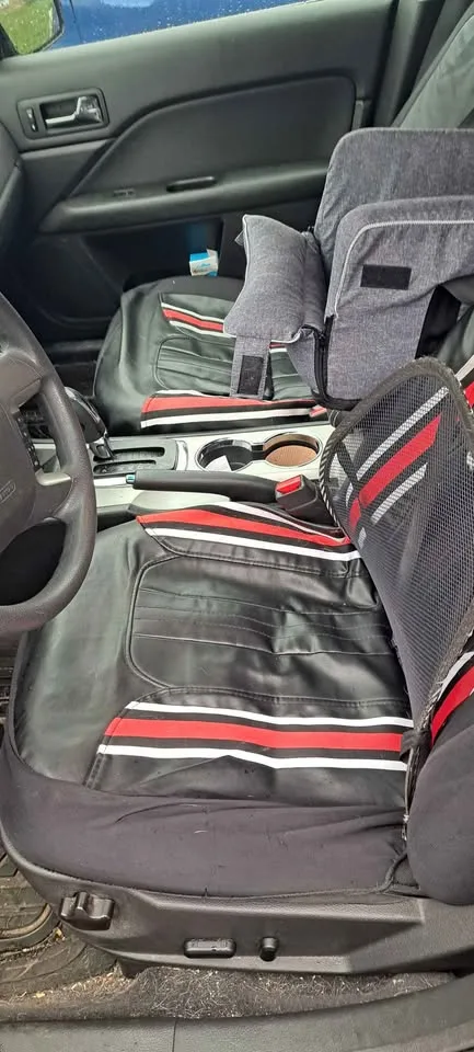 2011 Ford Fusion image indicator(3)