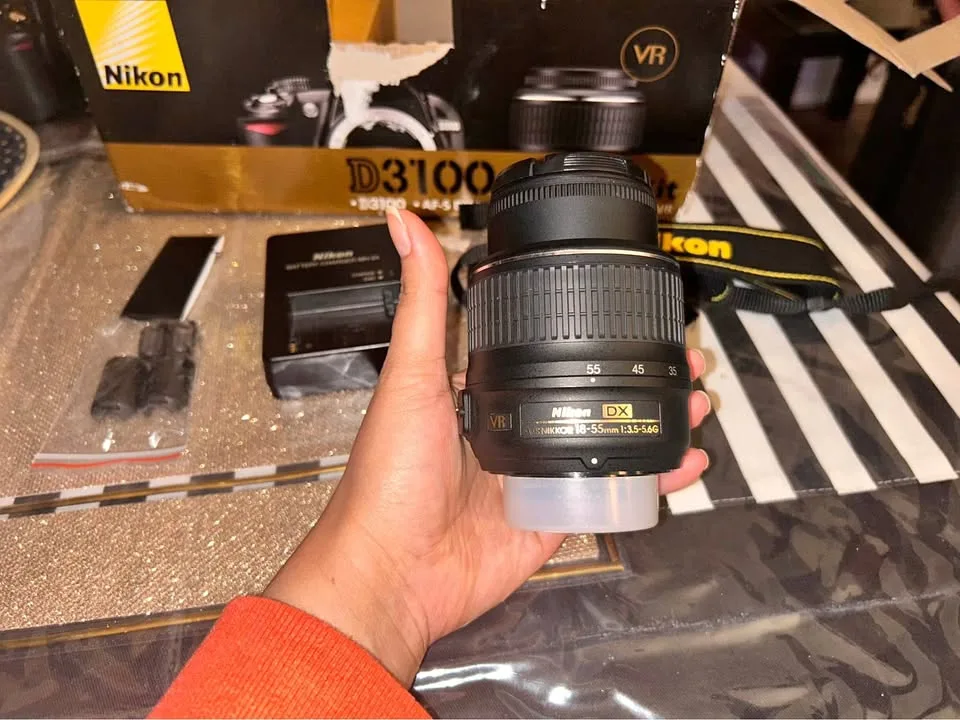 Nikon Digital Camera D3100