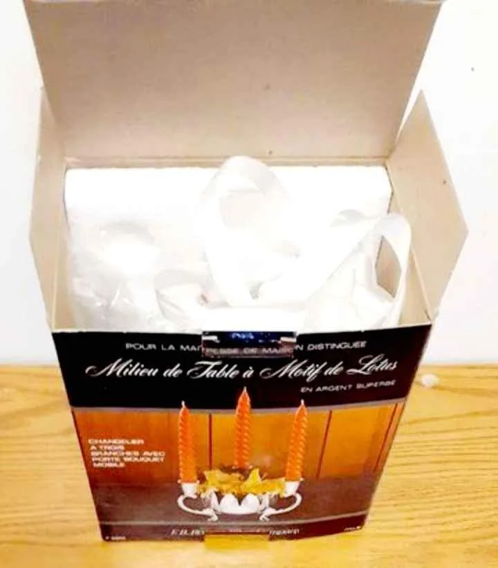 Italian Rogers Triple Candle Holder & Flowers Bowl image indicator(2)