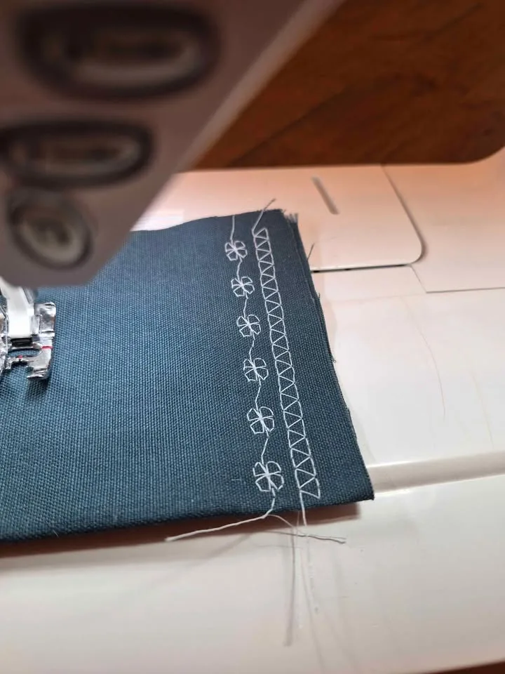 Husqvarna Viking Designer SE Sewing Machine image indicator(8)