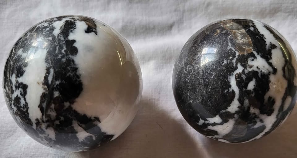 Zebra Jasper Crystal Spheres - photo 2