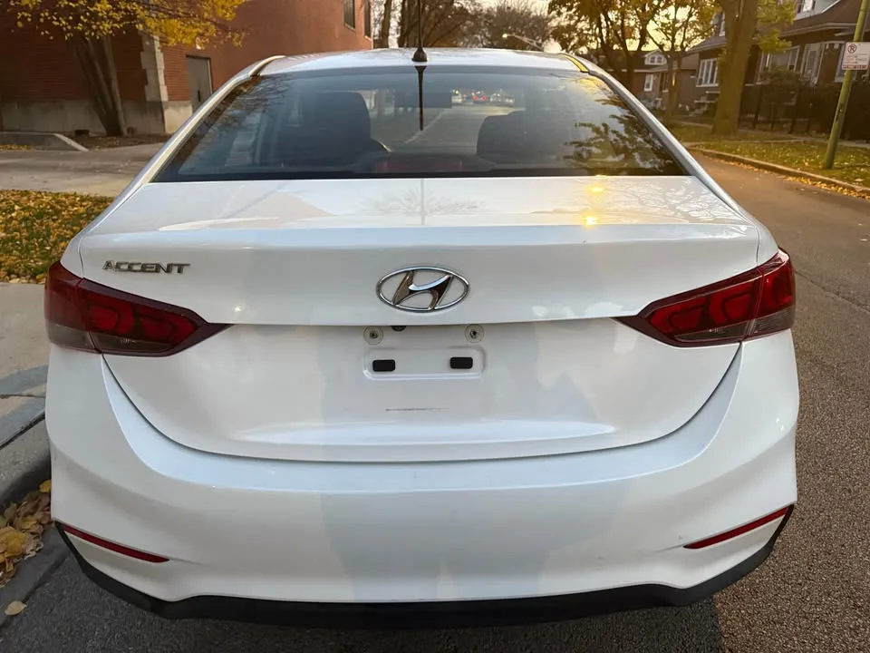 2018 Hyundai Accent image indicator(6)