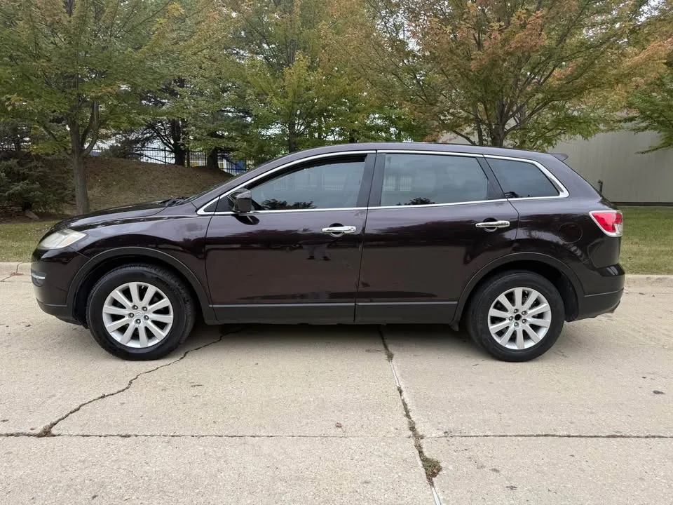 2007 Mazda CX-9 · Grand Touring Sport Utility 4D image indicator(8)