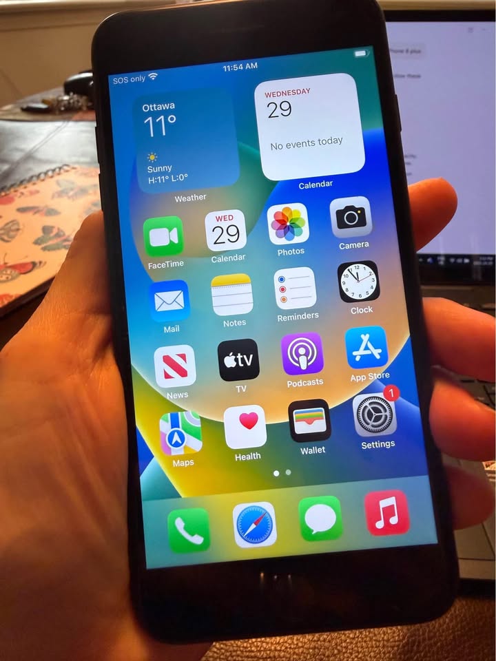 IPhone 8 plus 64g - photo 3