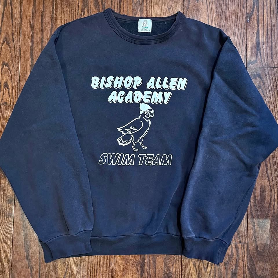 Vintage✨90s Bishop Allen Academy Swim Team Navy Sweatshirt