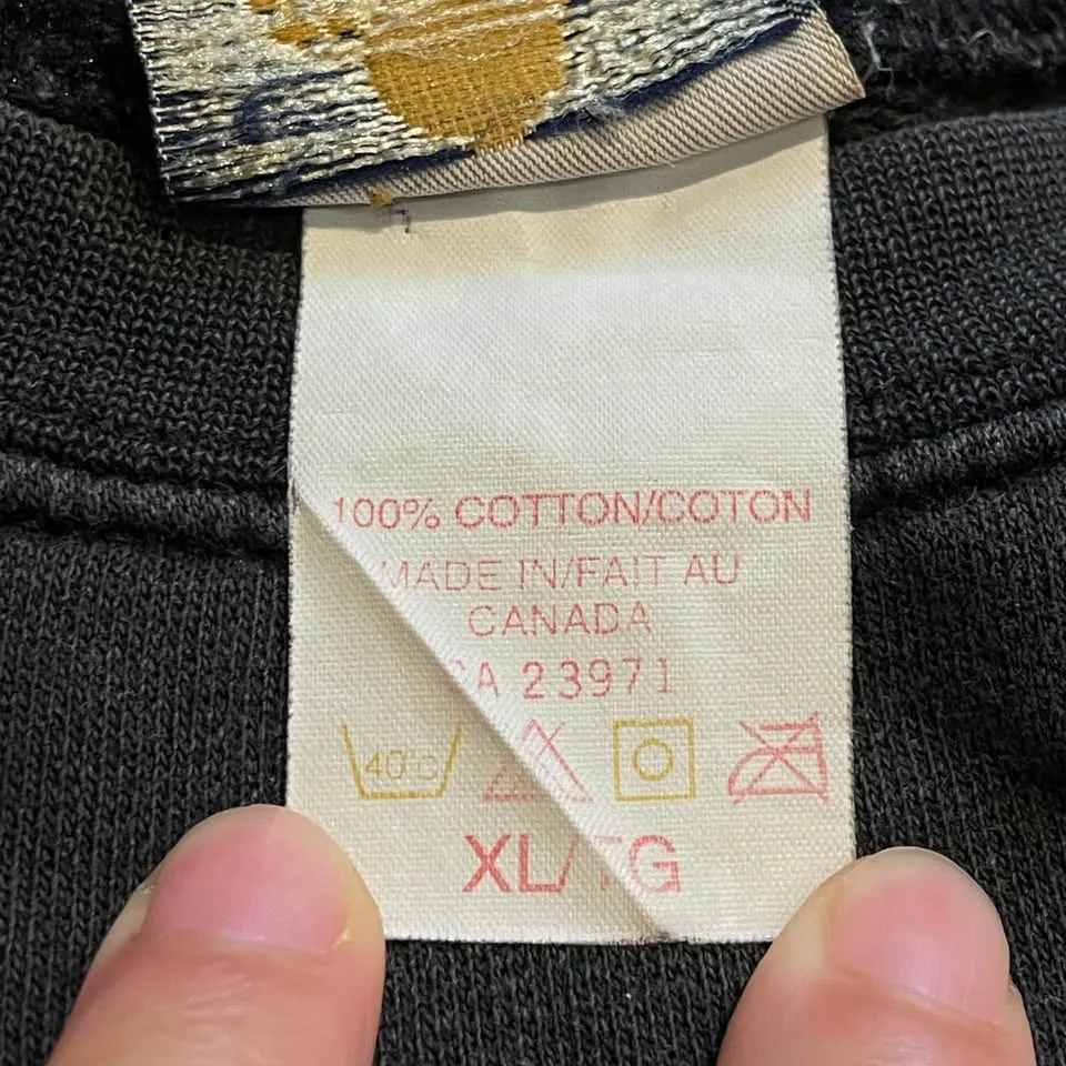 Vintage✨90s Dragon Tango Black Sweatshirt image indicator(5)