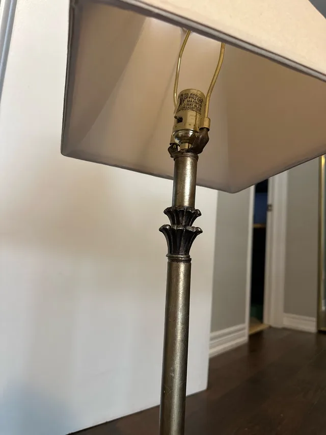 2 vintage night side table lamps image indicator(3)