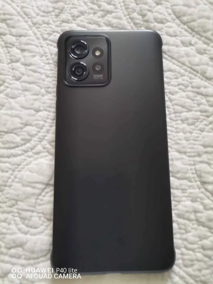 Unlock Motorola ThinkPhone image indicator(5)