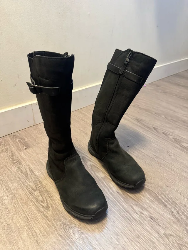 Eddie Bauer Boots Size 6🥕 image indicator(4)