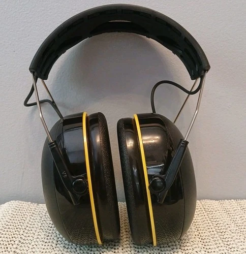 3M Worktunes Connect Wireless Hearing Protector with Bluetooth