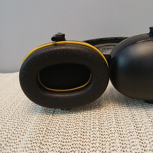 3M Worktunes Connect Wireless Hearing Protector with Bluetooth - photo 3